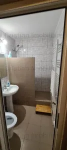 Spatiu comercial, Calea Galati, balcon cu vitrina, SPATIOS! - foto 6