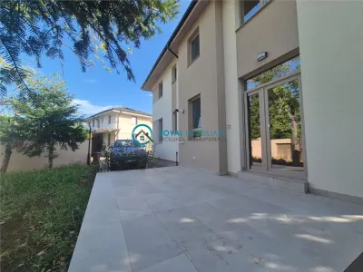 Royal Imobiliare -Vila duplex  P+1, zona Paulesti - foto 3
