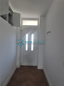 Royal Imobiliare -Vila duplex  P+1, zona Paulesti - foto 8