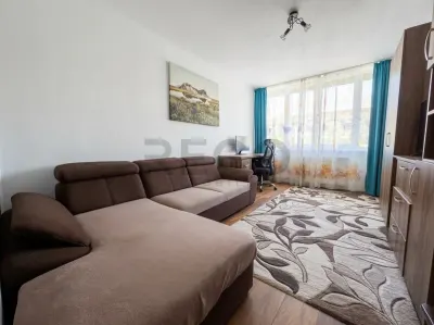 RECO Apartament, renovat, la etaj intermediar, tip AN - foto 3