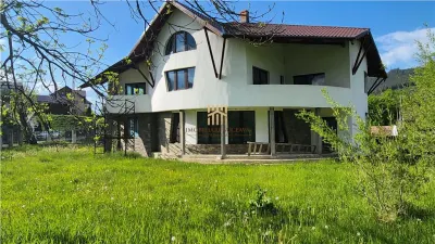 CASĂ DE VÂNZARE ÎN CÂMPULUNG MOLDOVENESC | BUCOVINA | 310 MP UTILI | TEREN 786 MP | LA 4 KM DE PÂRTIA DE SCHI | 125.000 Euro | COMISION 0% - foto 3
