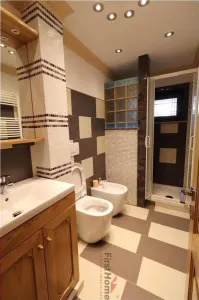 Apartament 3 camere, etaj 1, Supermaket Lidl - super lux - - foto 11