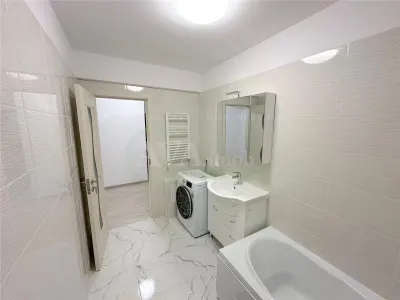 Apartament 2 camere, etaj 2, utilat, semimobilat, cu loc parcare zona Nord - foto 7