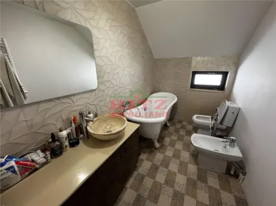 Vila moderna, la cheie in zona Ultracentrala! - foto 11
