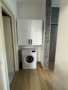 Apartament cu 2 camere situat in Ploiesti Cartier 9 mai - foto 6