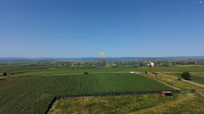 TEREN INTRAVILAN 36.977 MP DE VÂNZARE  E85, INTRAREA ÎN MUNICIPIUL SUCEAVA | 80 ML FRONT | ACCES DIRECT E85 | UTILITĂȚI ȘI INFRASTRUCTURĂ PROPRIE - foto 9