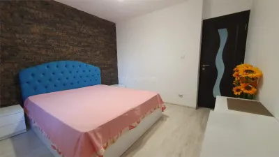 Inchiriere - Apartament 3 camere - Etaj 2 - Burdujeni - Cuza Voda 2 - foto 8