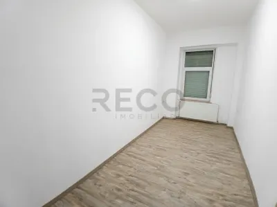 RECO Apartament cu 3 camere si curte 104 mp pe Calea Clujului - foto 4