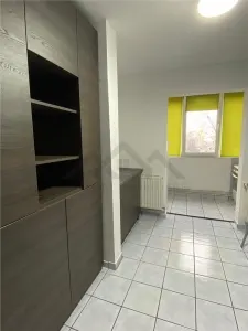 Apartament 2 camere , centrala proprie , zona Circuvalatiunii - foto 4