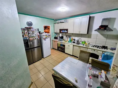 Vila P+M /4 camere,  2015, teren 1000 mp,  190mp utili, Varsatura - foto 9