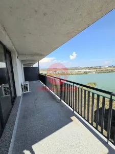 Apartament La Cheie in Complex Rezidential pe Lacul Siutghiol - foto 9