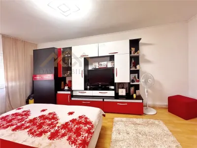 Apartament 2 camere decomandat, bld. Republicii , zona Pol. Sf. Ioan - foto 7