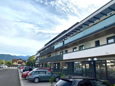 Garsoniera spatioasa de inchiriat – Maurer Villas, Faza 2 |Tractorul| Vedere superba spre Tampa | Boxa depozitare - foto 8