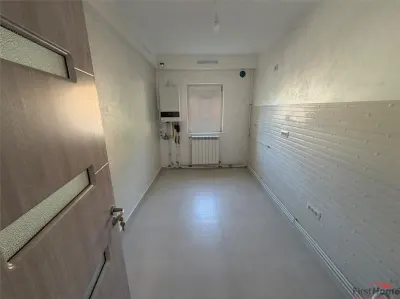3 camere, etaj 1, renovat complet 2026, zona 2 Stejari - Tribunal - - foto 3
