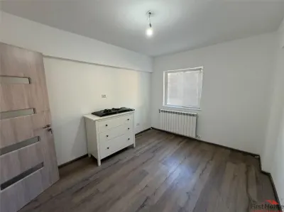 3 camere, etaj 1, renovat complet 2026, zona 2 Stejari - Tribunal - - foto 9