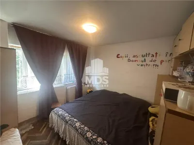 Decomandat, 52 mp cu centrala propie linga Generala 30 - foto 3