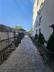 Garsoniera Berceni - foto 4