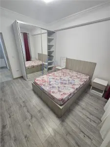 Apartament  2 D cu curte Valea Lupului - foto 3