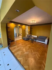 GIROCULUI - 3 CAM | ET.1 | DECOMANDAT | 2 BAI | 2 BALCOANE | ANVELOPAT | RENOVAT | MODEL MARE | BOXA - Timisoara