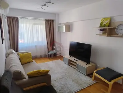 Apartament 4 camere TEI - foto 1