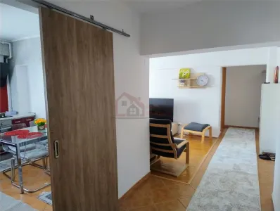 Apartament 4 camere TEI - foto 2