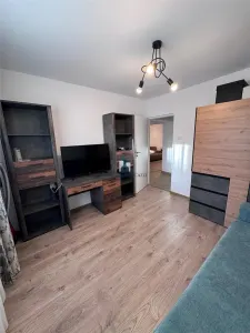 Apartament 4 camere Decomandat Sos. Oltenitei - foto 7