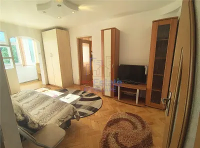 Zona Alexandru cel Bun - Apartament 3 camere - foto 3