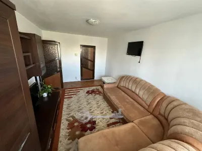 Apartament 2 camere, 50 mp, etaj 4/10 – Splai Bahlui, Primăverii - foto 2