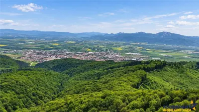 Singur pe nivel, vedere panoramica, totul nou, la cheie, Ghimbav, Central - Ghimbav