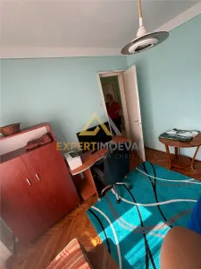 apartament cu 4 camere de inchiriat str Ferenczi Carol  300 Euro - foto 16