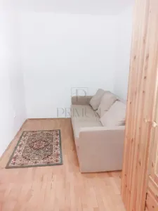 SAGULUI - 1 CAMERA - CENTRALA PROPRIE - PRETABIL INVESTITII - foto 3