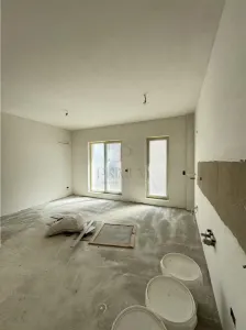 GIROC - 2 CAMERE - ETAJUL 2 - ZONA EXCELENTA - DISPONIBIL IMEDIAT - Giroc