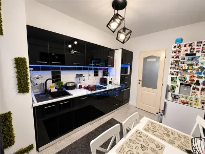 Apartament 3 camere, 67 mp, decomandat, Canta - renovat, 2 bai, centrala proprie - foto 12