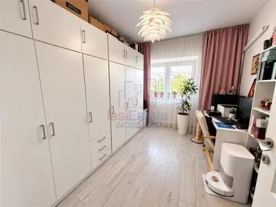 Apartament 3 camere, 67 mp, decomandat, Canta - renovat, 2 bai, centrala proprie - foto 9