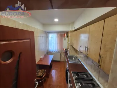 Apartament 2 camere de vanzare zona centrala Tulcea - foto 4