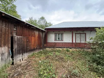 Casa cu teren 5.913 mp de vanzare in Paltin, Vrancea - zona pitoreasca - Paltin