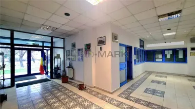 EXCLUSIV Spatiu comercial 296 mp la bulevard, zona centrala. - Timisoara