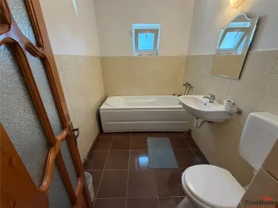 Apartament 3 camere, parter, zona Biserica Catolica - foto 13