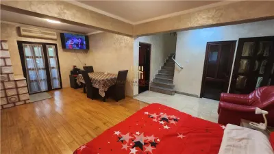 Casă modernă de vânzare în Rădăuți, Bucovina | 3 dormitoare | 3 băi | Garaj | Foișor | 185.000 Euro  - foto 5
