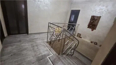 Casă modernă de vânzare în Rădăuți, Bucovina | 3 dormitoare | 3 băi | Garaj | Foișor | 185.000 Euro  - foto 7