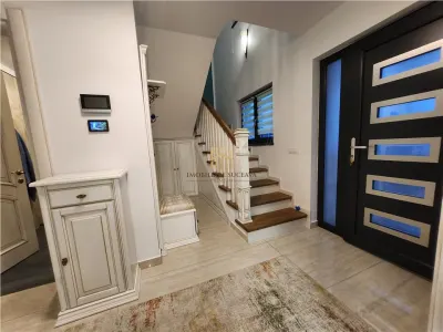 Casă de lux de vânzare în Suceava | 4 dormitoare | 3 băi | 1.150 mp teren | 750.000 Euro| Comision 0% - foto 8