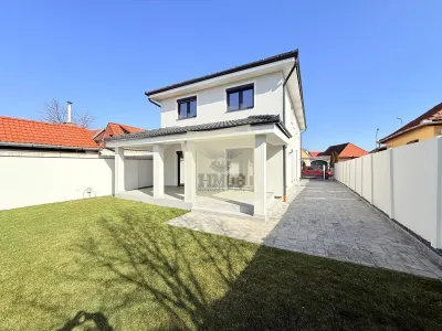 Casa moderna la cheie 4 camere 3 bai si 644 mp teren Selimbar - Sibiu