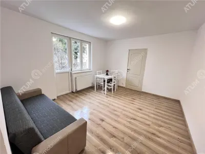 De inchiriat apartament cu 2 camere balcon etajul 1 in zona Mihai Viteazul din Sibiu - foto 2