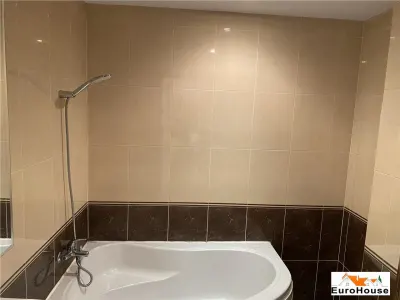 Apartament cu 3 camere de inchiriat in Alba Iulia - foto 7