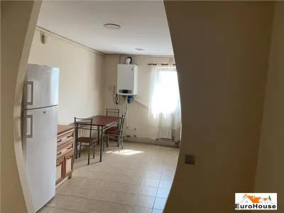 Apartament cu 3 camere de inchiriat in Alba Iulia - foto 10