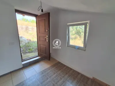 Casa  si teren 1688 mp de vanzare Iepureni - foto 2