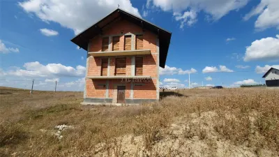 Casa Individuala la Rosu - 250 mp - Teren 10 ari - Scheia - foto 3
