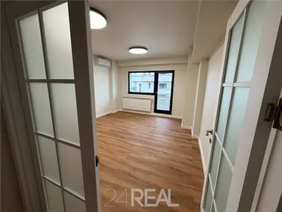 Inchirieri birouri in Sitraco Center - renovat nou - foto 2