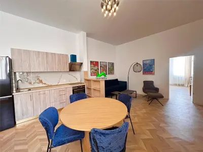 Apartament de inchiriatr 3 camere Sibiu Zona Centrala - foto 2