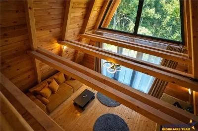 Eleganta,echipata casa A Frame, 800 mp teren,deschidere Piatra Craiului,Moieciu, Brasov - foto 13